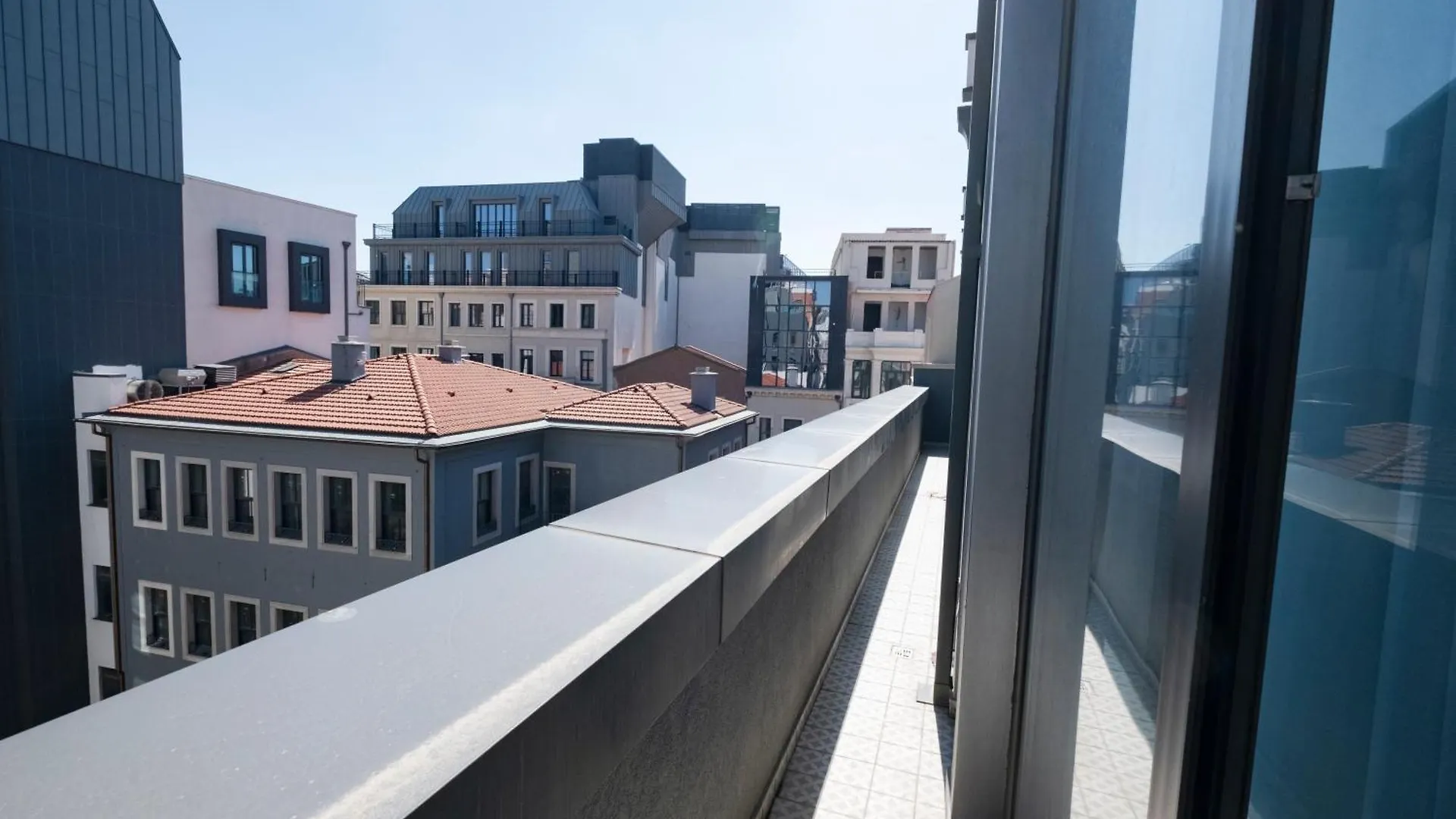 Lejlighed New Spacious Duplex - 3 Bedrooms And 2 Bathrooms - Elevator - New Building Istanbul