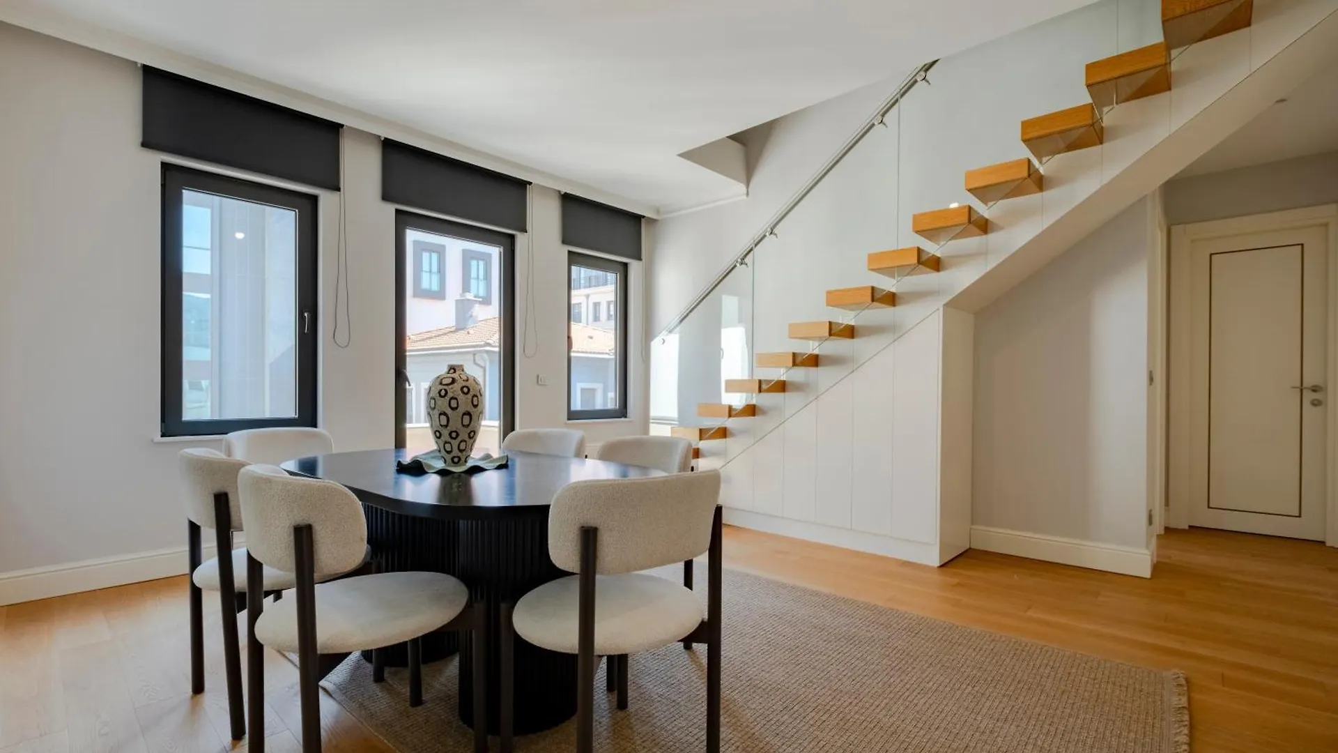 Lejlighed New Spacious Duplex - 3 Bedrooms And 2 Bathrooms - Elevator - New Building Istanbul Tyrkiet